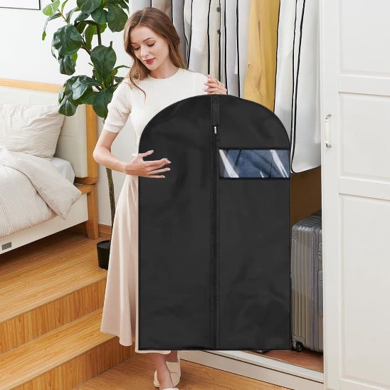 Housse à costume à protection complète